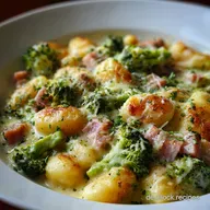 Brokkoli Schinken Gnocchi: Cremiger Auflauf