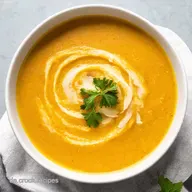Staudensellerie Rezepte Omas cremige Selleriesuppe mit Forelle