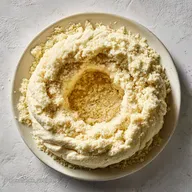 Hefeteig f&uuml;r Pflaumenkuchen: Watteweicher Boden