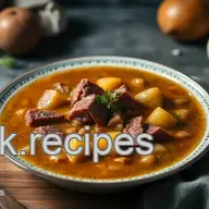 Herzhafte Hackfleisch-Lauch-Suppe: Einfach und Lecker f&uuml;r die Familie