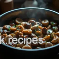Herzhafte Pilzpfanne mit Kr&auml;utern und Knoblauch - Ein Familienliebling