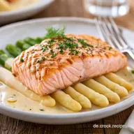 Low Carb Spargel Rezept mit Lachs