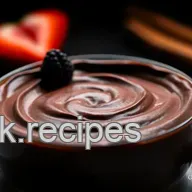 Vegane Schokoladenmousse &ndash; Einfacher, luftiger veganer Nachtisch