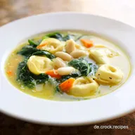 Vegane Tortellini-Suppe in 30 Minuten