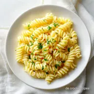 Pasta in 15 Minuten: Samtige Zitronen-Butter-Spezialit&auml;t